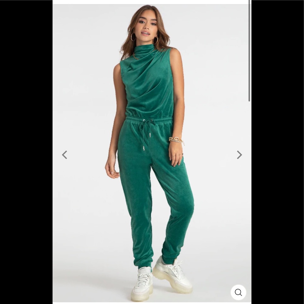 NWT - Juicy Couture Sleeveless Velour Jumpsuit - Jade